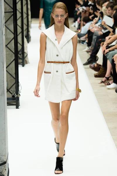 Look 31
